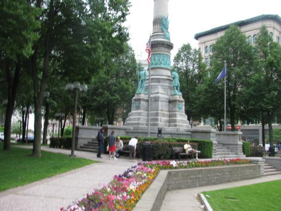 Parque Lafayette Square